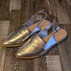 Shoe Dazzle Metallic Slingback Flats